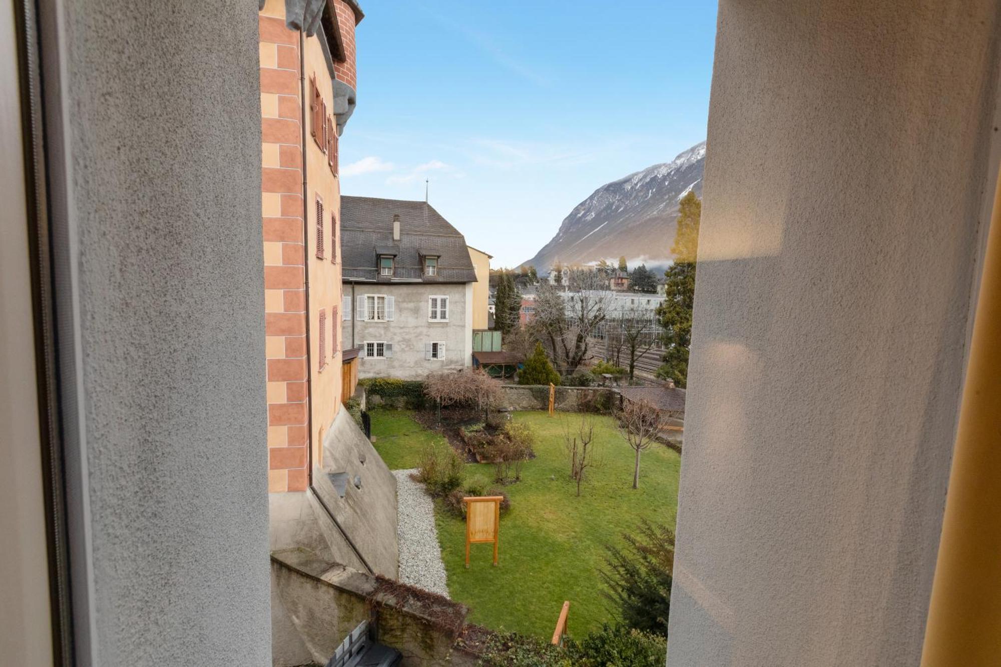 Hotel De La Poste Sierre Luaran gambar